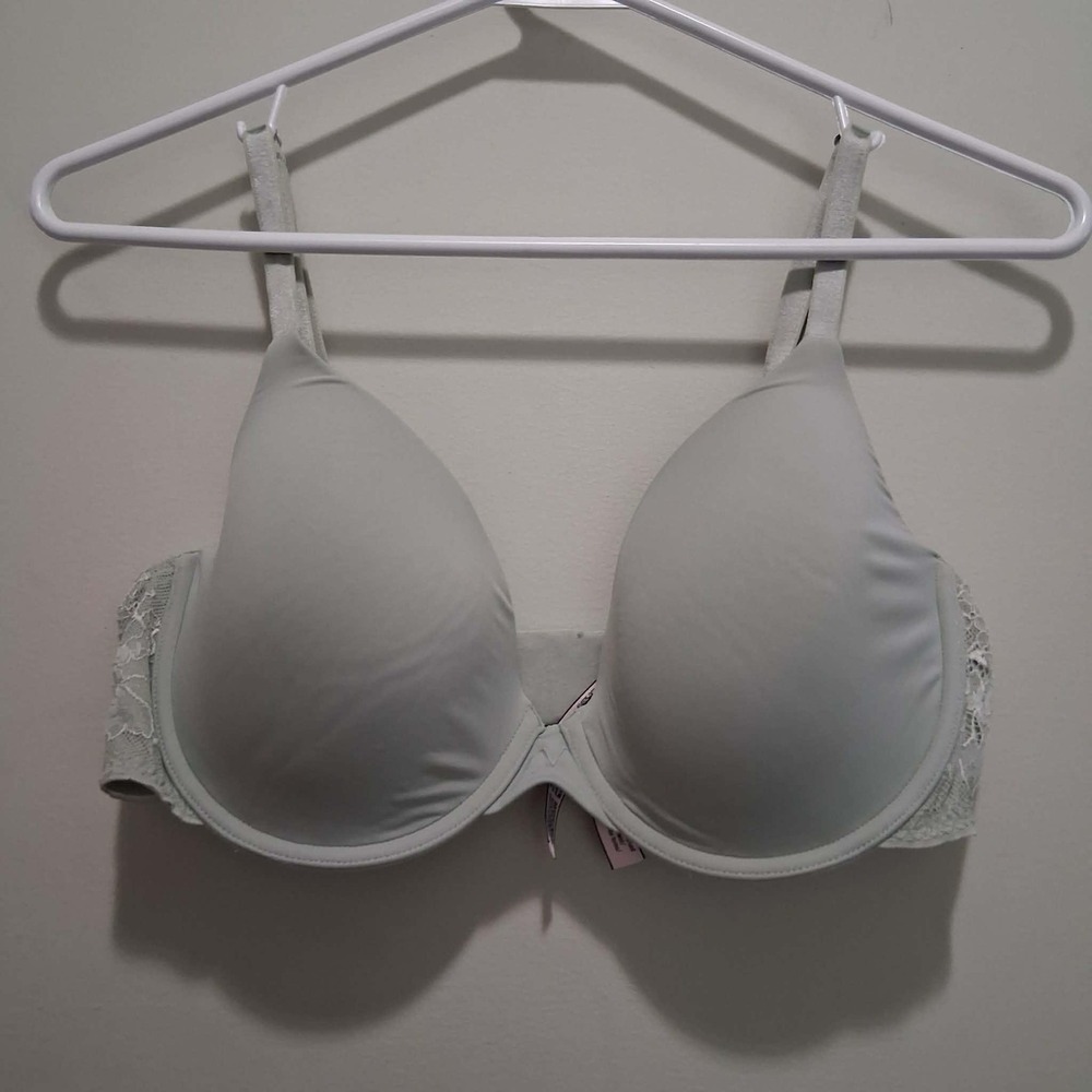 Victorias Secret 36D Demi Bra Sage Green Lace Wing Lightly‎ Lined Underwire
